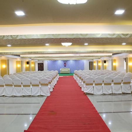 Nova Pride Hotel Haydarabad Dış mekan fotoğraf